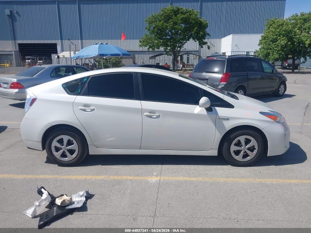 Toyota Prius Four 2014 JTDKN3DU4E0360680 Image 14