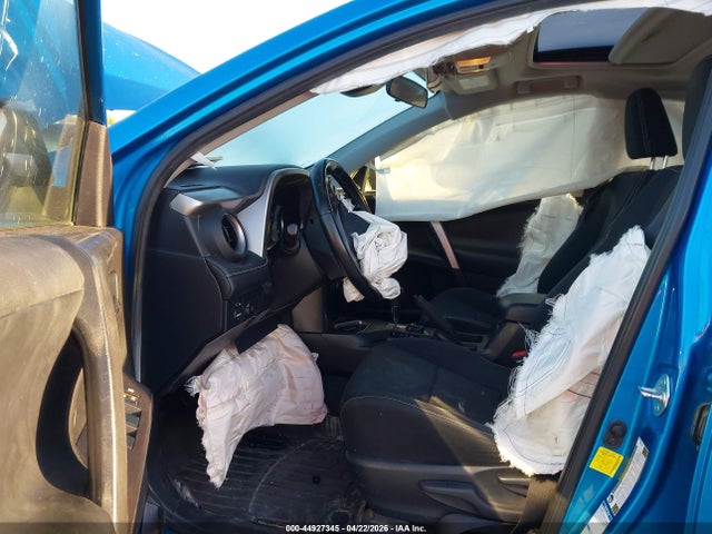 JTMRJREV0HD066677 Toyota Rav4 Hybrid Xle