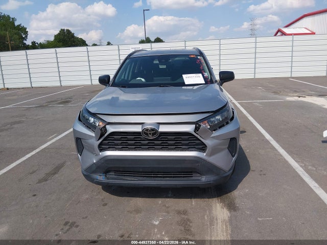 44927350 :رقم المزاد ، 2T3H1RFV1LC064234 vin ، 2020 Toyota Rav4 Le مزاد بيع