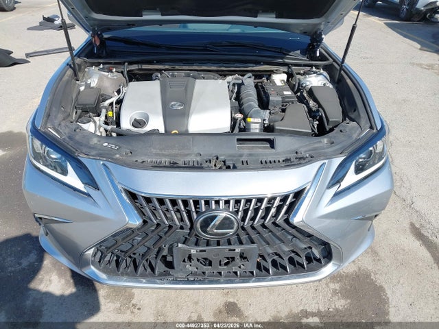 44927353 :رقم المزاد ، 58ADZ1B10NU117505 vin ، 2022 Lexus Es 350 مزاد بيع