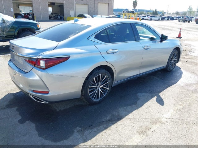 44927353 :رقم المزاد ، 58ADZ1B10NU117505 vin ، 2022 Lexus Es 350 مزاد بيع