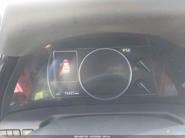44927353 :رقم المزاد ، 58ADZ1B10NU117505 vin ، 2022 Lexus Es 350 مزاد بيع