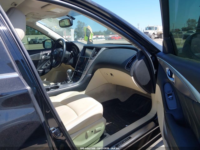 44927386 :رقم المزاد ، JN1EV7AP2GM305498 vin ، 2016 Infiniti Q50 3.0t Premium مزاد بيع