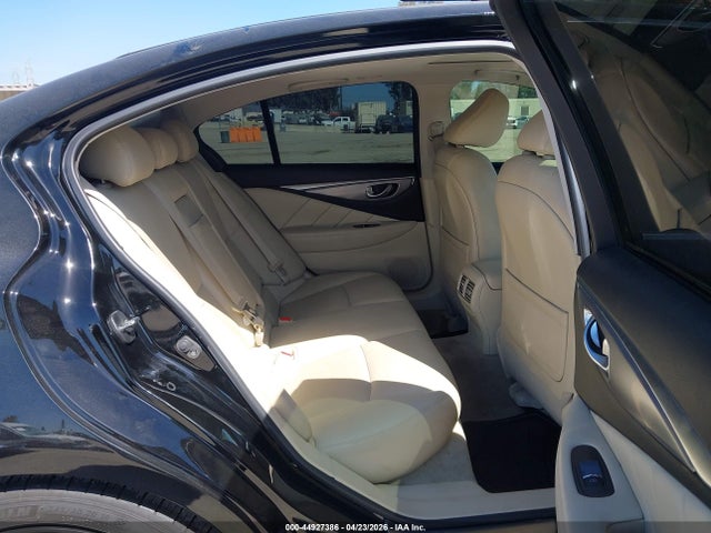 44927386 :رقم المزاد ، JN1EV7AP2GM305498 vin ، 2016 Infiniti Q50 3.0t Premium مزاد بيع