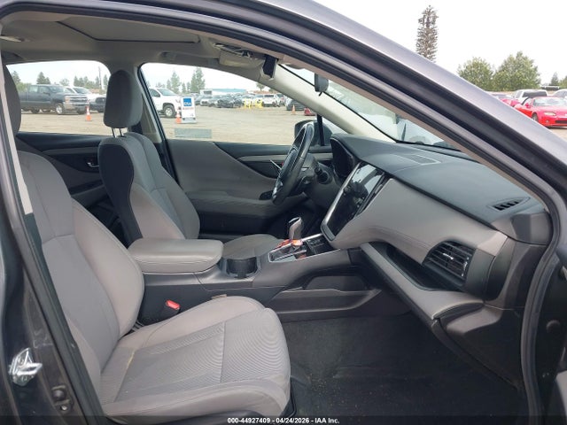 44927409 :رقم المزاد ، 4S3BWAF66M3018001 vin ، 2021 Subaru Legacy Premium مزاد بيع