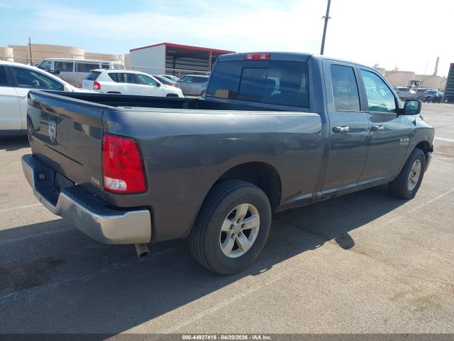1C6RR6GG0JS317387 RAM 1500 Slt 4x2 6&#039;4 Box
