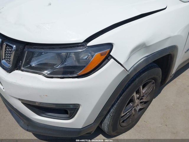 3C4NJCBB8HT632441 Jeep New Compass Latitude Fwd