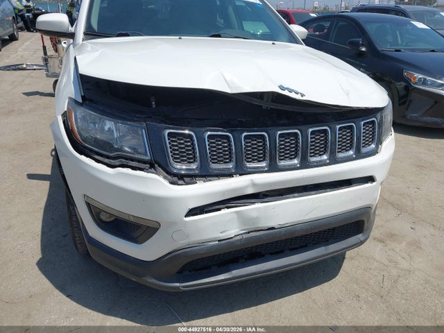 3C4NJCBB8HT632441 Jeep New Compass Latitude Fwd