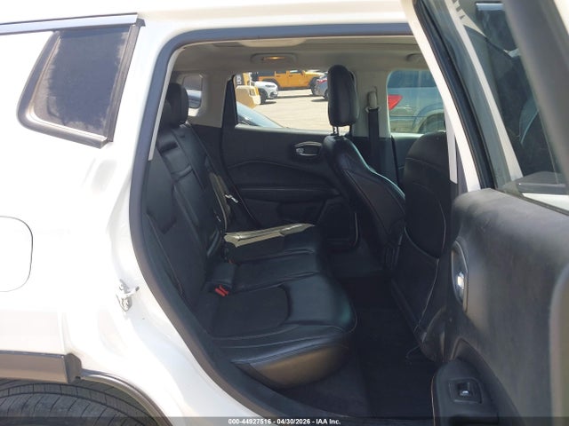 3C4NJCBB8HT632441 Jeep New Compass Latitude Fwd