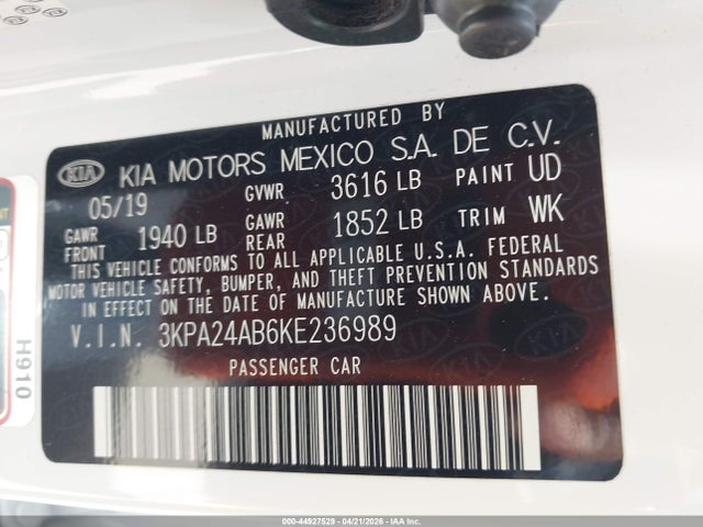 3KPA24AB6KE236989 KIA RIO S