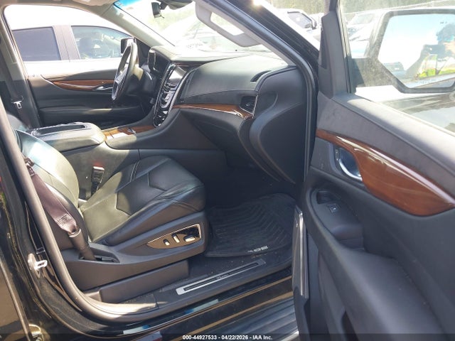 Продаж на аукціоні авто 2017 Cadillac Escalade Esv Luxury, vin: 1GYS4HKJ2HR361121, номер лоту: 44927533