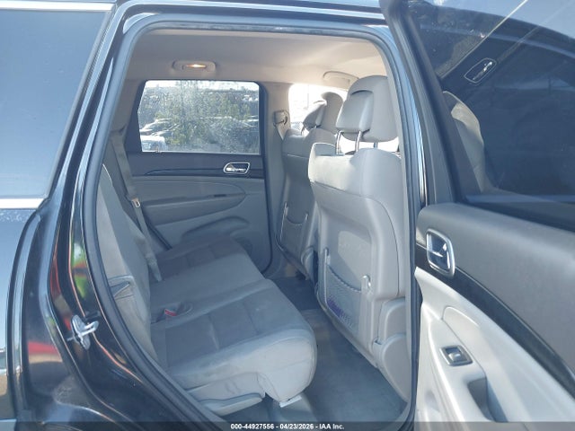 44927556 :رقم المزاد ، 1C4RJFAG8DC501886 vin ، 2013 Jeep Grand Cherokee Laredo مزاد بيع