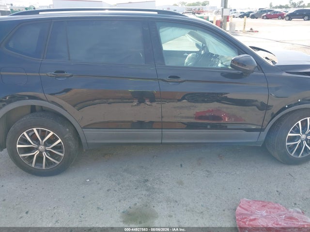 44927583 :رقم المزاد ، 3VV1B7AX1MM003531 vin ، 2021 Volkswagen Tiguan 2.0t S مزاد بيع