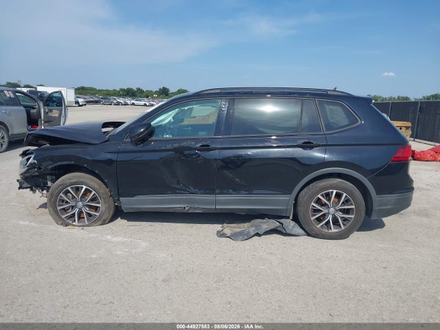 44927583 :رقم المزاد ، 3VV1B7AX1MM003531 vin ، 2021 Volkswagen Tiguan 2.0t S مزاد بيع