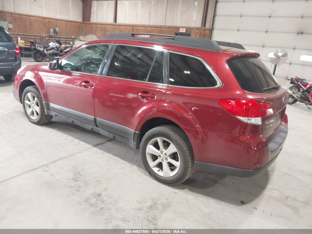 44927585 :رقم المزاد ، 4S4BRBCC3D3301300 vin ، 2013 Subaru Outback 2.5i Premium مزاد بيع