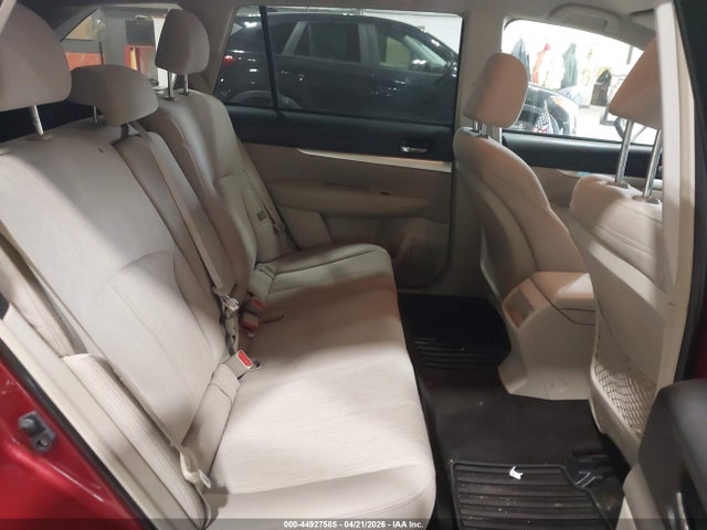 44927585 :رقم المزاد ، 4S4BRBCC3D3301300 vin ، 2013 Subaru Outback 2.5i Premium مزاد بيع