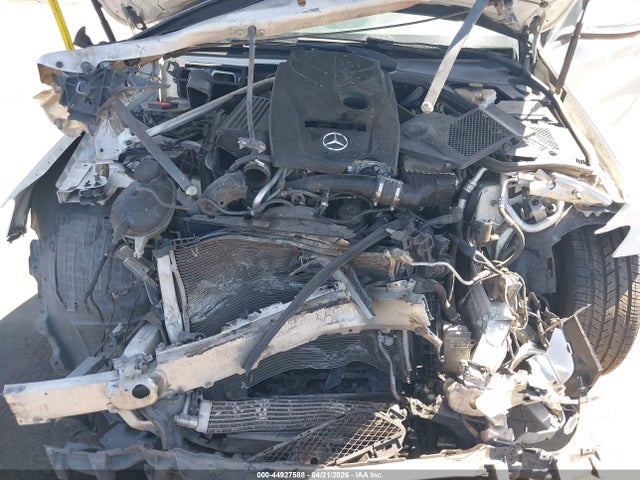 44927588 :رقم المزاد ، 55SWF4JB8FU079250 vin ، 2015 Mercedes-benz C 300 مزاد بيع