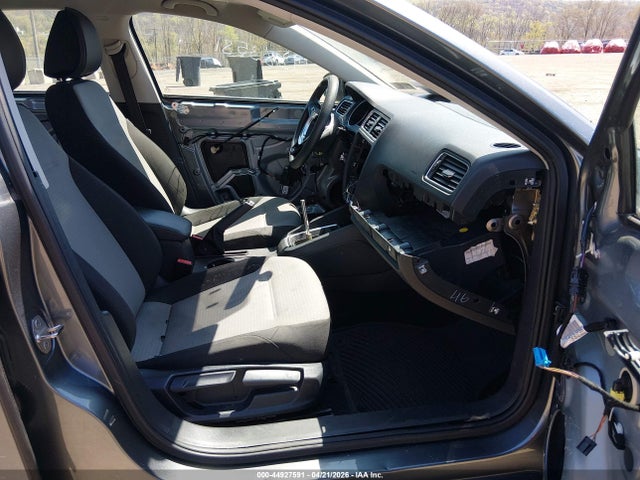 2017 Volkswagen Jetta 1.4t S მანქანა იყიდება აუქციონზე, vin: 3VW167AJ5HM351589, აუქციონის ნომერი: 44927591