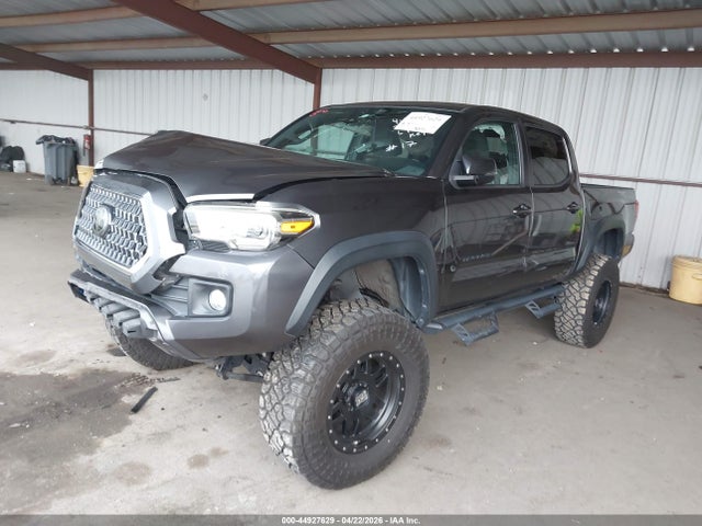 3TMCZ5AN8KM239953 Toyota Tacoma Trd Off Road