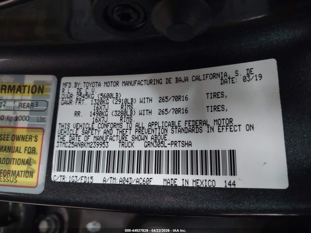 3TMCZ5AN8KM239953 Toyota Tacoma Trd Off Road