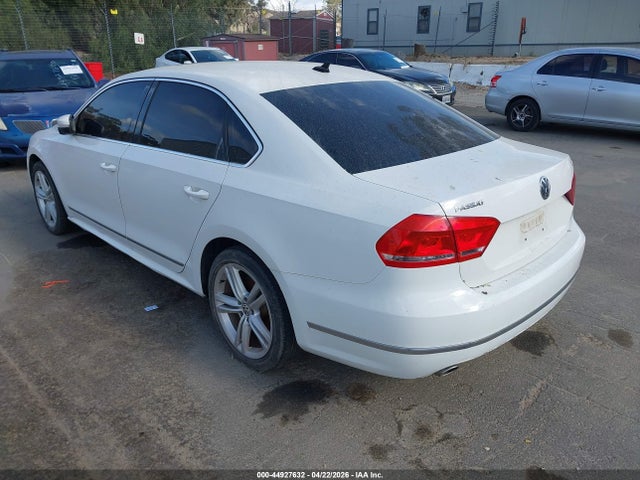 Продаж на аукціоні авто 2013 Volkswagen Passat 2.0l Tdi Se, vin: 1VWBN7A35DC029183, номер лоту: 44927632