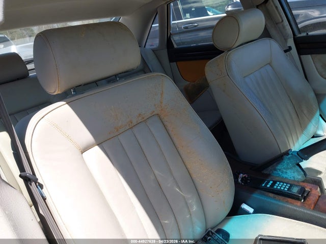 Продажа на аукционе авто 1998 Audi A8 4.2, vin: WAUBG74D9WN005099, номер лота: 44927639