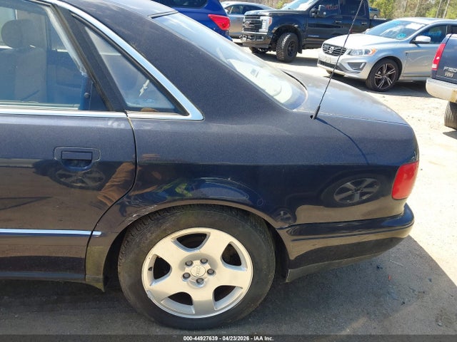 Продажа на аукционе авто 1998 Audi A8 4.2, vin: WAUBG74D9WN005099, номер лота: 44927639