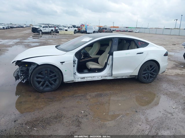 Tesla Model S Dual Motor All-wheel Drive 2022 5YJSA1E54NF489575 Image 14