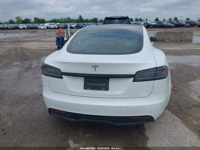 Tesla Model S Dual Motor All-wheel Drive 2022 5YJSA1E54NF489575 Image 16