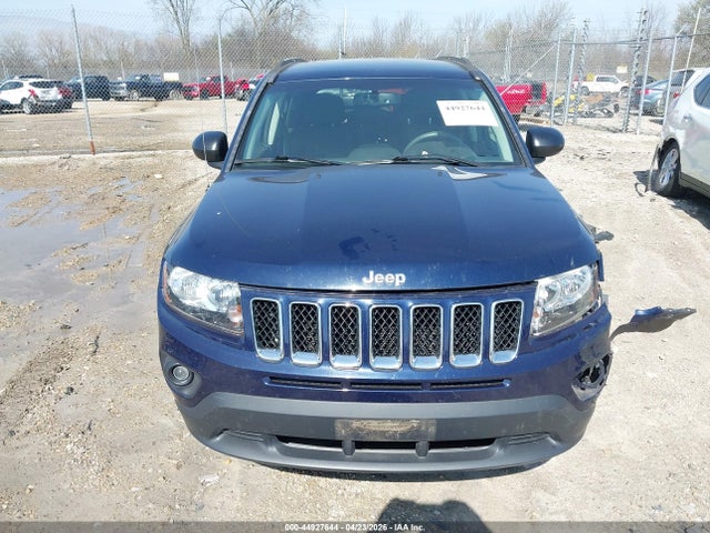 44927644 :رقم المزاد ، 1C4NJDBB6GD756296 vin ، 2016 Jeep Compass Sport مزاد بيع