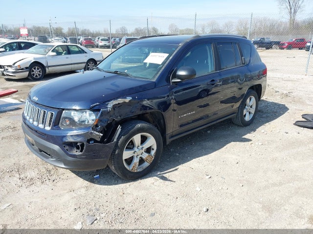44927644 :رقم المزاد ، 1C4NJDBB6GD756296 vin ، 2016 Jeep Compass Sport مزاد بيع