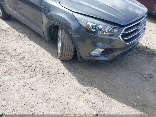 2018 Ford Escape Se მანქანა იყიდება აუქციონზე, vin: 1FMCU9GD0JUB58052, აუქციონის ნომერი: 44927655