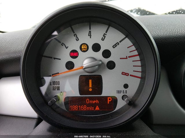 Продаж на аукціоні авто 2011 Mini Cooper, vin: WMWSU3C52BT253647, номер лоту: 44927658