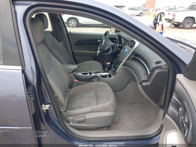 44927661 :رقم المزاد ، 1G11B5SL8FF187277 vin ، 2015 Chevrolet Malibu Ls مزاد بيع