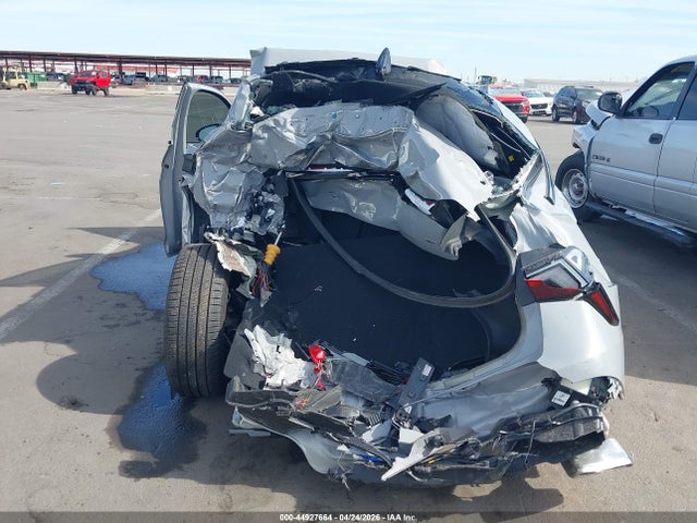 KNAG44J88T5446352 KIA K5 Gt