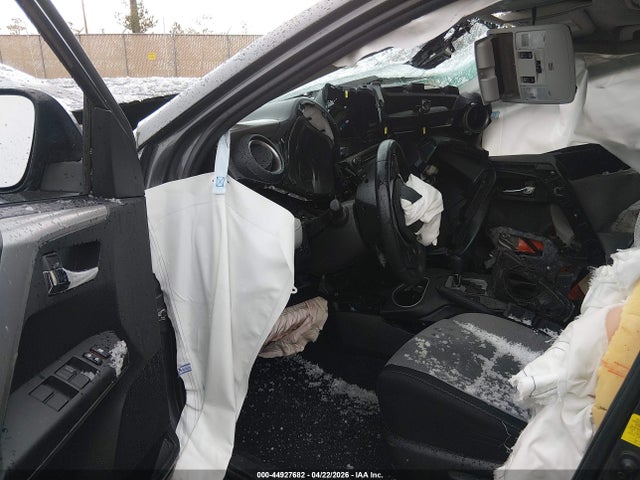 Toyota Rav4 Xle 2017 2T3RFREV6HW555637 Image 5