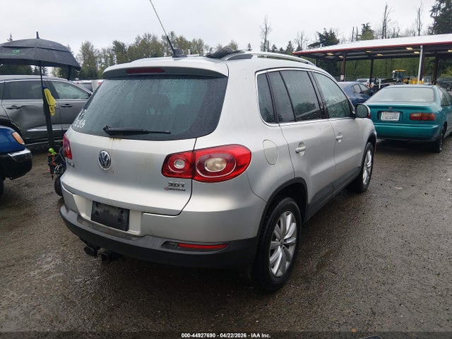 44927690 :رقم المزاد ، WVGBV7AX4BW528067 vin ، 2011 Volkswagen Tiguan Se مزاد بيع