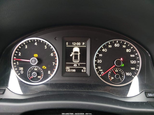 44927690 :رقم المزاد ، WVGBV7AX4BW528067 vin ، 2011 Volkswagen Tiguan Se مزاد بيع