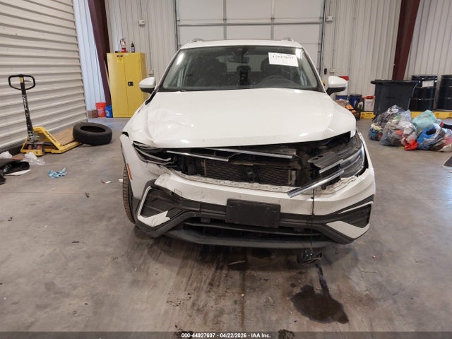 2023 Volkswagen Tiguan 2.0t Se მანქანა იყიდება აუქციონზე, vin: 3VVMB7AX4PM130789, აუქციონის ნომერი: 44927697