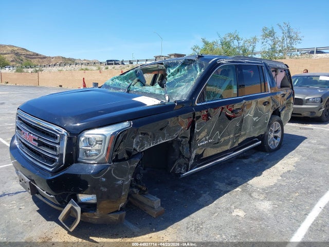 1GKS1FKC5JR275851 GMC Yukon Xl Sle