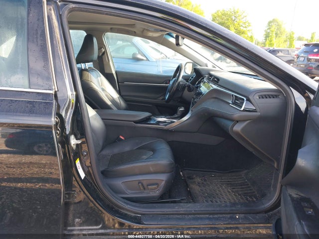44927758 :رقم المزاد ، 4T1BZ1HK9JU015399 vin ، 2018 Toyota Camry Xse V6 مزاد بيع