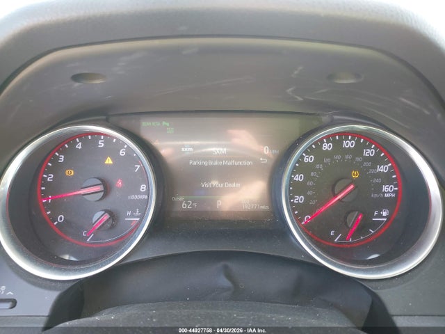 44927758 :رقم المزاد ، 4T1BZ1HK9JU015399 vin ، 2018 Toyota Camry Xse V6 مزاد بيع