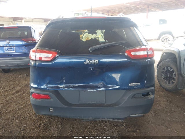 44927769 :رقم المزاد ، 1C4PJLCB4JD524398 vin ، 2018 Jeep Cherokee Latitude Fwd مزاد بيع