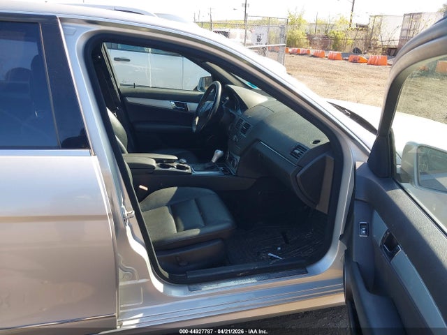 Aukcja sprzedaży 2010 Mercedes-benz C 300 Luxury 4matic/sport 4matic, vin: WDDGF8BB2AF369750, numer aukcji: 44927787