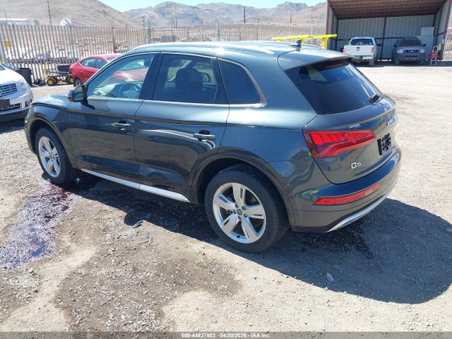 Продажа на аукционе авто 2018 Audi Q5 2.0t Premium/2.0t Tech Premium, vin: WA1ANAFY2J2011963, номер лота: 44927803