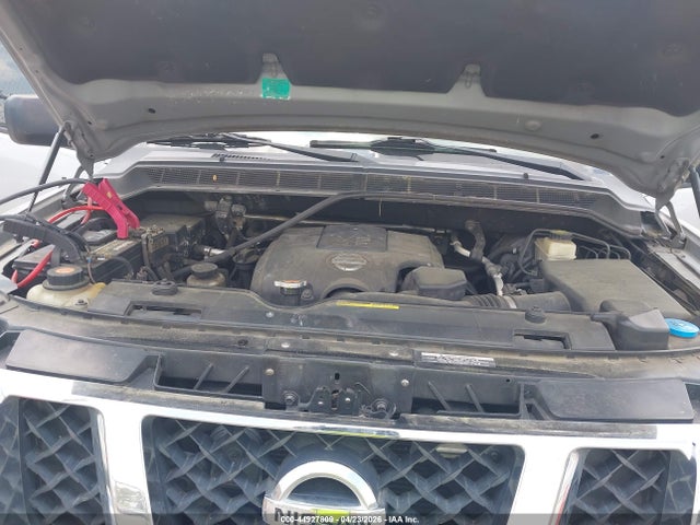 44927809 :رقم المزاد ، 1N6BA0ED8FN506637 vin ، 2015 Nissan Titan Sv مزاد بيع