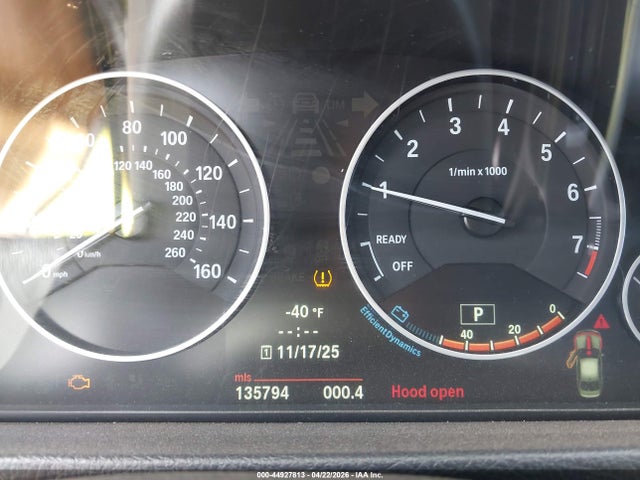 44927813 :رقم المزاد ، WBA3C1C59DF435410 vin ، 2013 Bmw 328i مزاد بيع