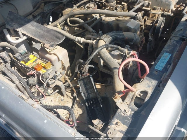 44927821 :رقم المزاد ، 1J4FF48S51L589532 vin ، 2001 Jeep Cherokee Sport مزاد بيع