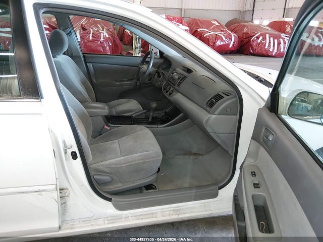 Aukcja sprzedaży 2002 Toyota Camry Le, vin: 4T1BE32K02U015678, numer aukcji: 44927835
