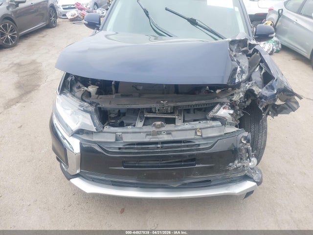 Mitsubishi Outlander Se 2018 JA4AD3A3XJZ006009 Image 12